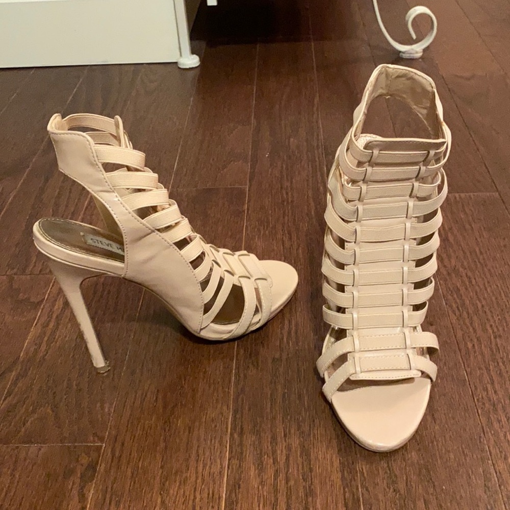 Steve Madden blush heels